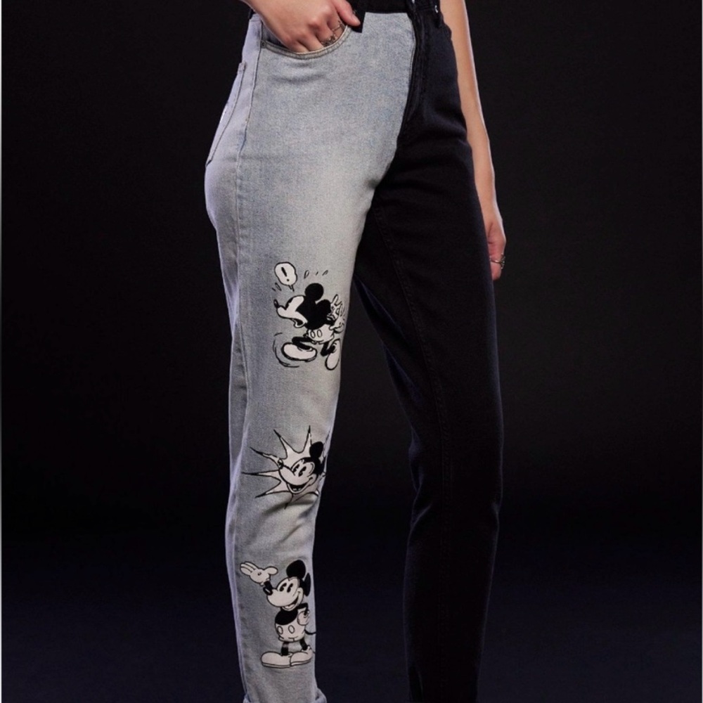 DISNEY Split leg Mickey Mouse Jean